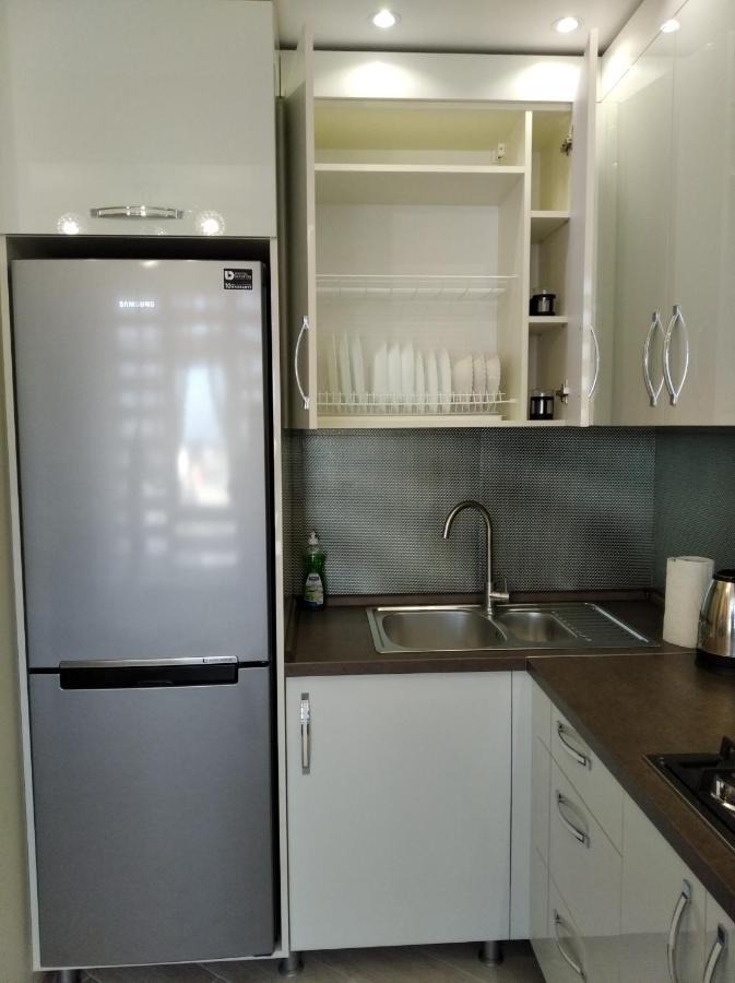 Sky House Exclusive Apartments Chişinǎu Buitenkant foto